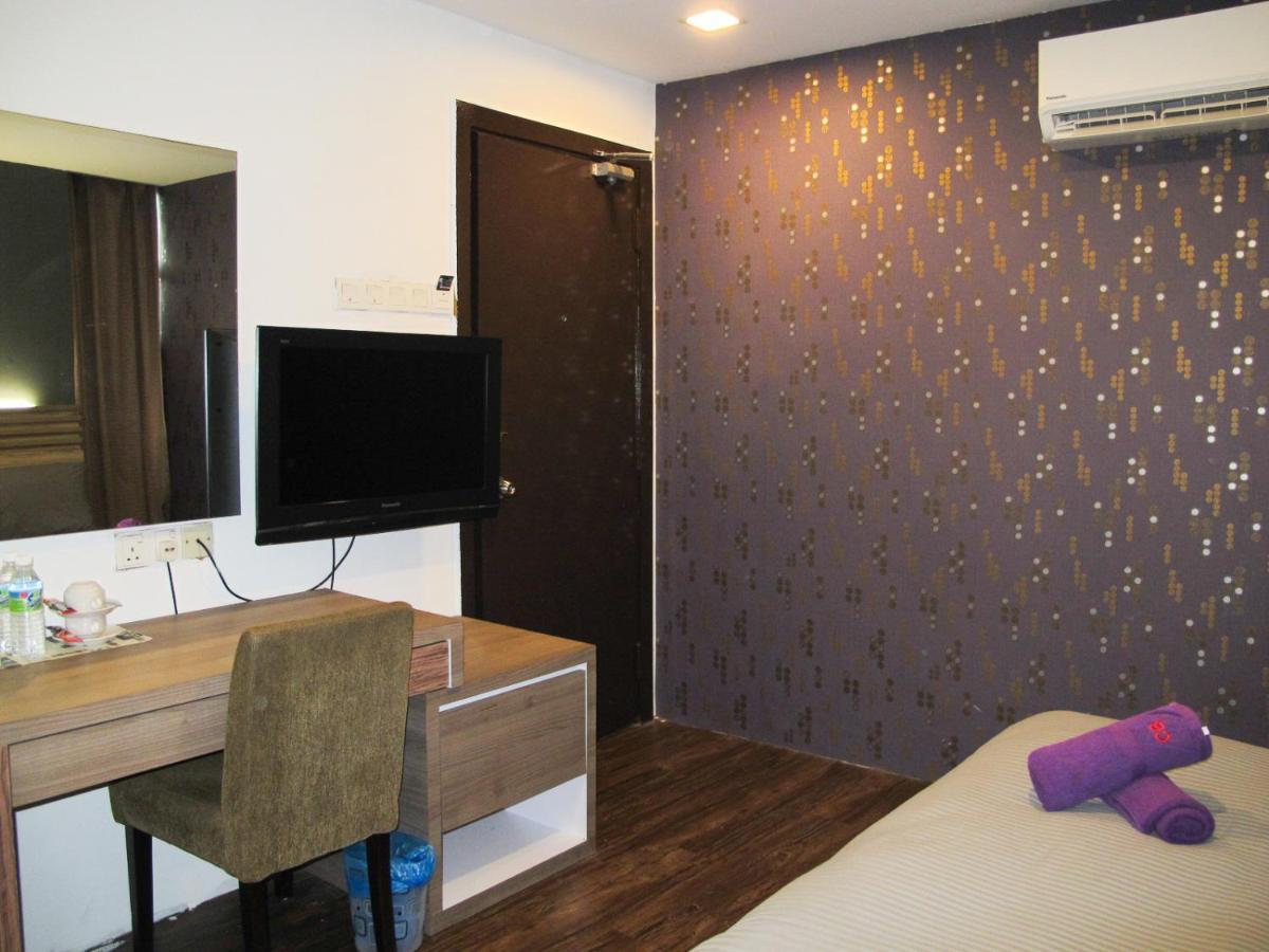 Classical Boutique Hotel Пухонг Екстериор снимка
