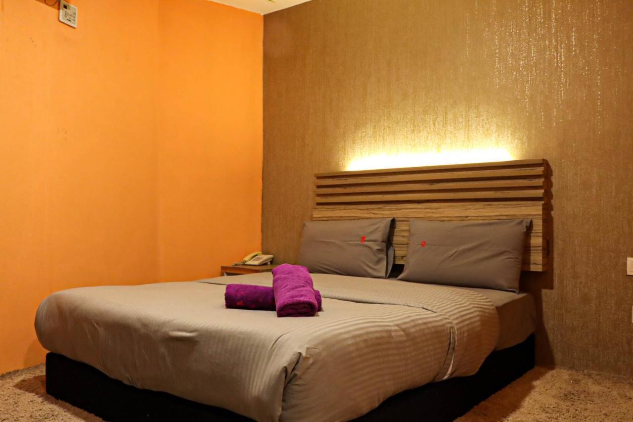 Classical Boutique Hotel Пухонг Екстериор снимка