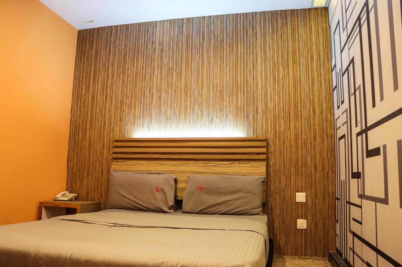 Classical Boutique Hotel Пухонг Екстериор снимка