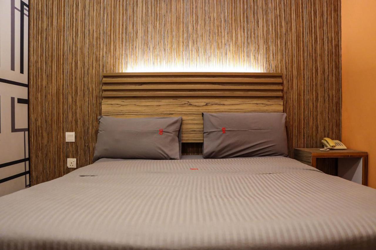 Classical Boutique Hotel Пухонг Екстериор снимка